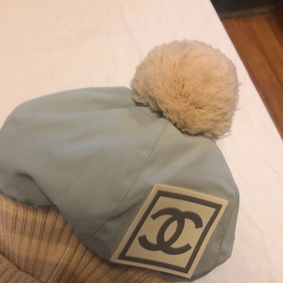 Chanel beanie hat like new. Clean w no spots. - Picture 7 of 8